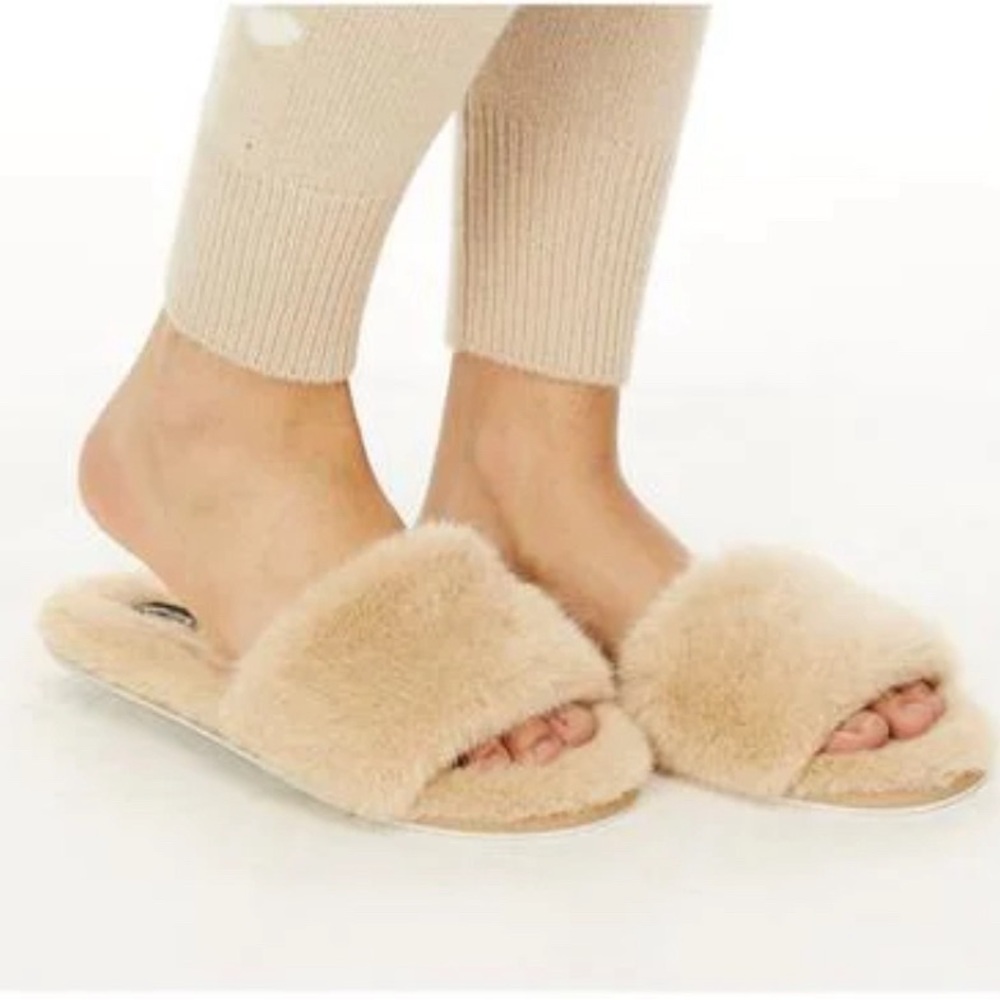 Generation Love Faux Fur Slippers